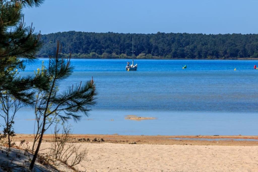 Maison Proche Du Lac ! Hourtin Extérieur photo